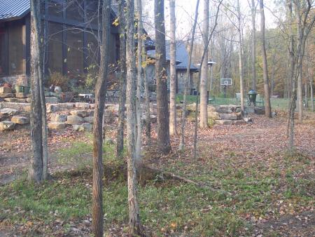 &#039;Green County&#039; Stone Boulder Wall