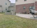 Hessit Bavarian Tumbled &#039;Lakeshore&#039; Paver with Belgard Weston Wall &#039;Sheffield&#039;